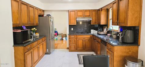 16 Warwick Way Niskayuna NY 12309