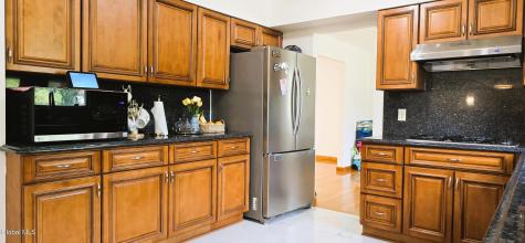 16 Warwick Way Niskayuna NY 12309