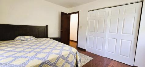 16 Warwick Way Niskayuna NY 12309