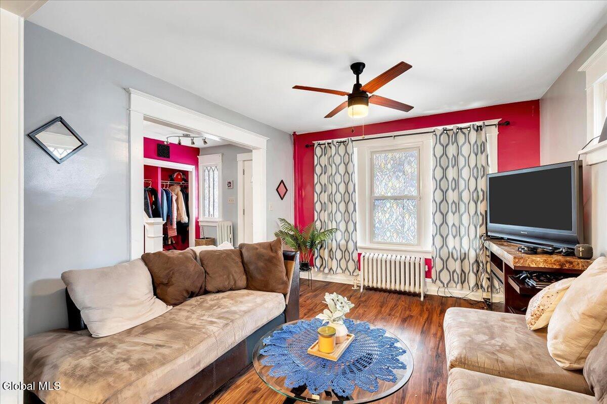 1075 Keyes Avenue Schenectady NY 12309