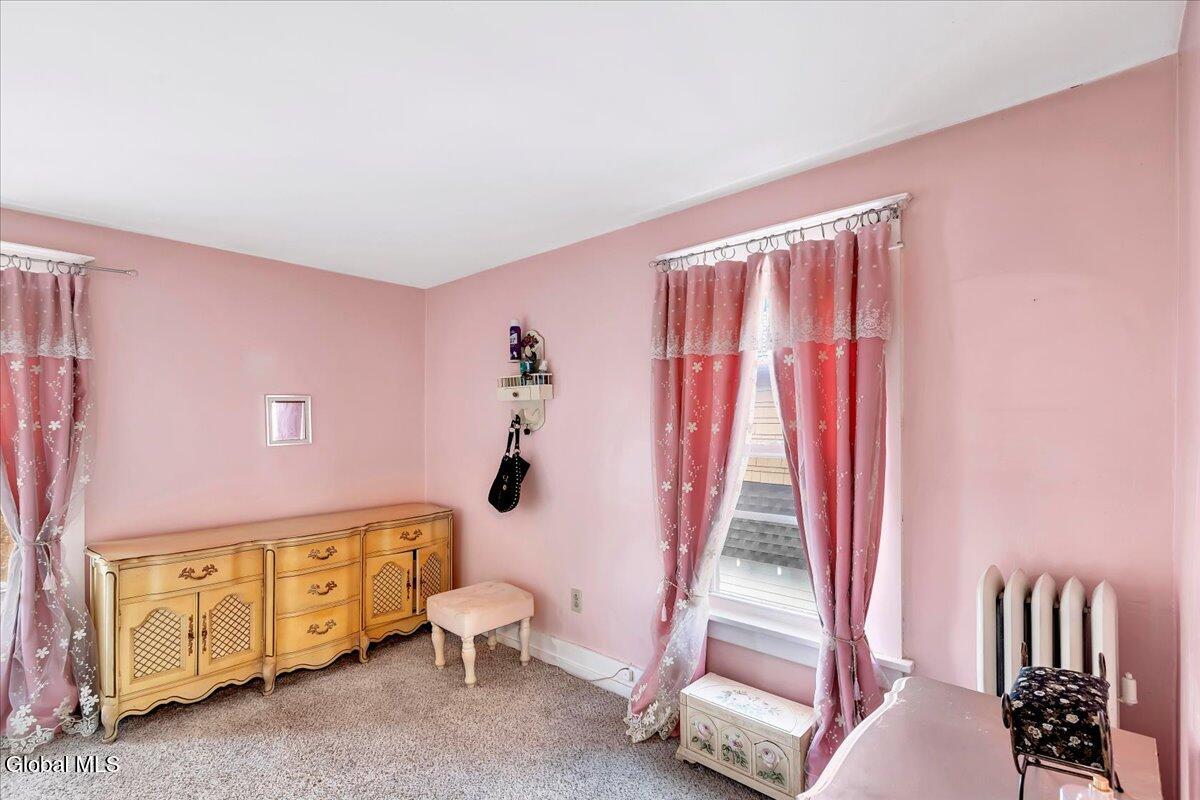 1075 Keyes Avenue Schenectady NY 12309