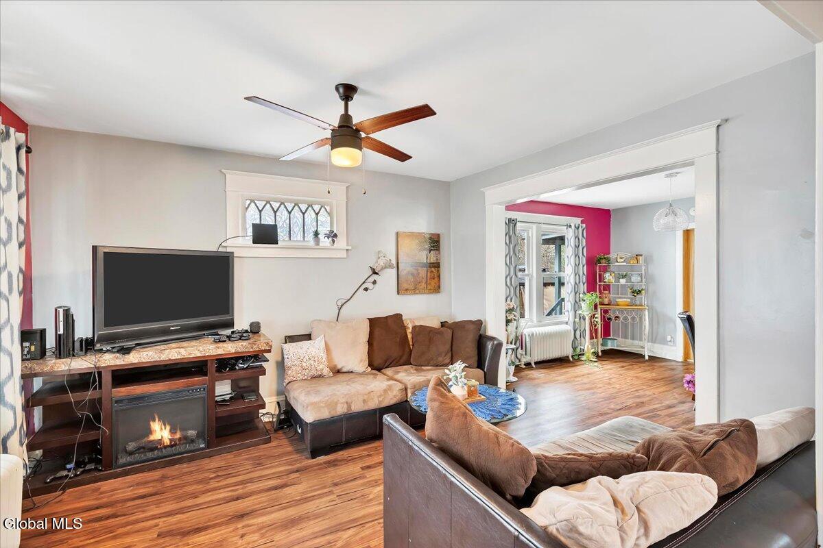 1075 Keyes Avenue Schenectady NY 12309