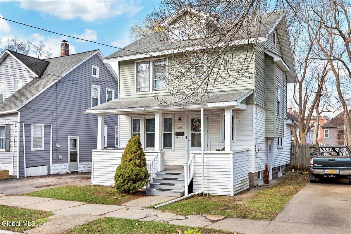 1075 Keyes Avenue Schenectady NY 12309