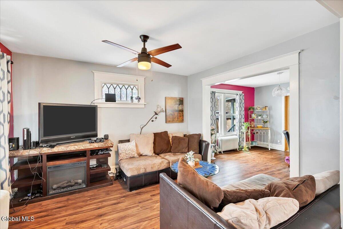 1075 Keyes Avenue Schenectady NY 12309