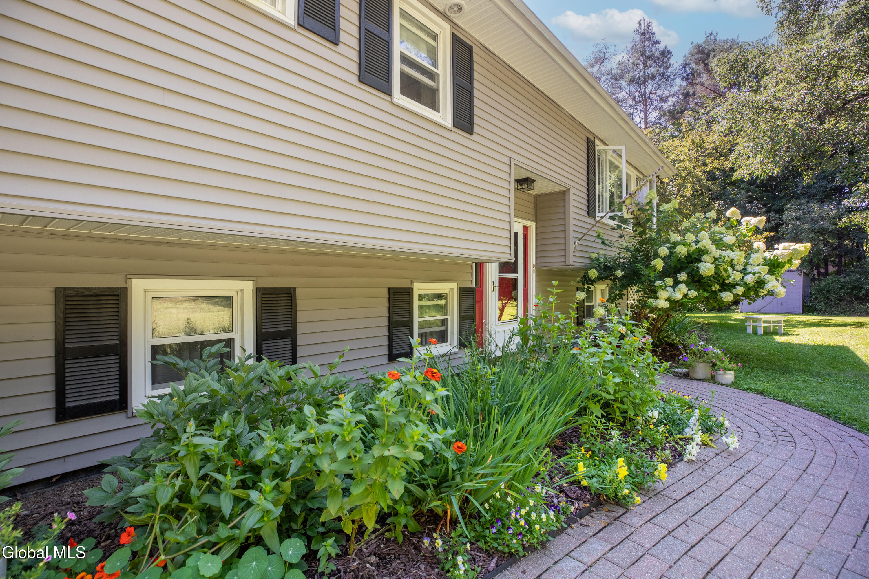 72 Zabel Hill Road Albany NY 12067