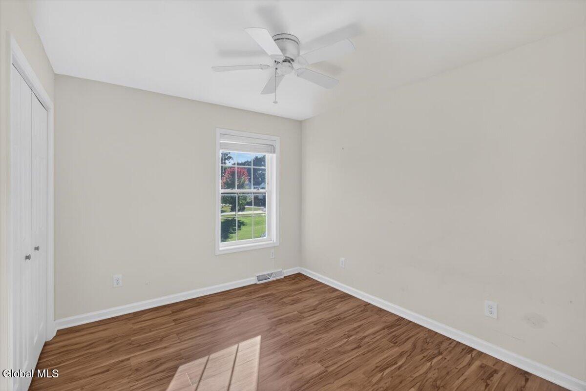13 Kelly Lane Halfmoon NY 12065