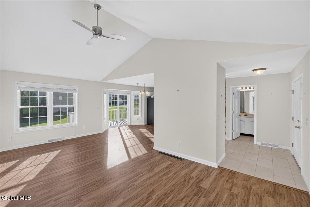 13 Kelly Lane Halfmoon NY 12065
