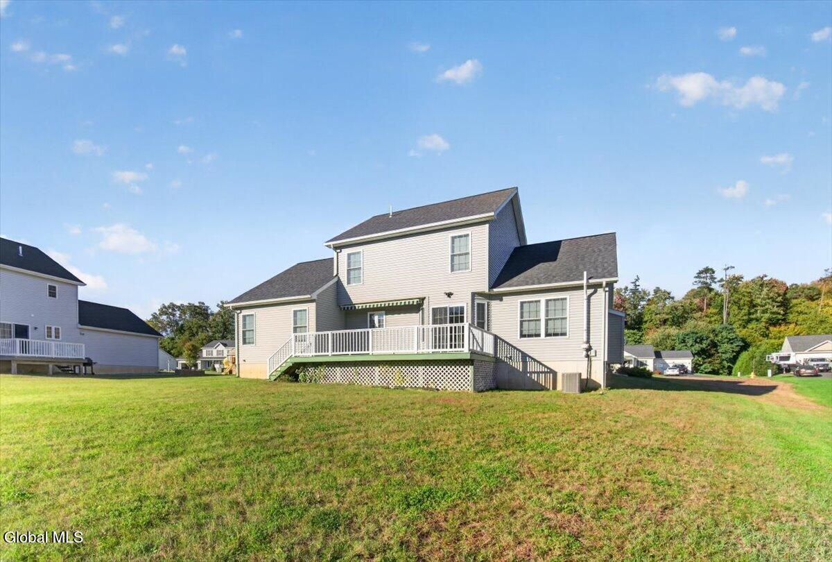 13 Kelly Lane Halfmoon NY 12065
