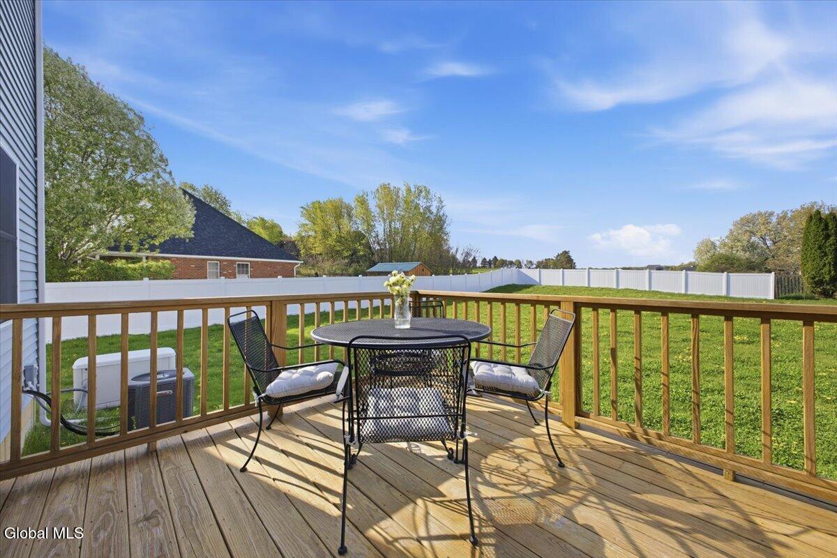 34 Eagle Lane Mechanicville NY 12118