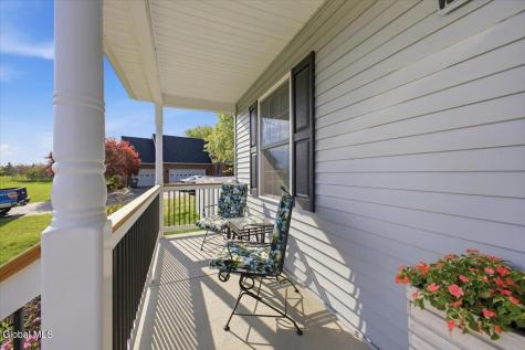 34 Eagle Lane Mechanicville NY 12118