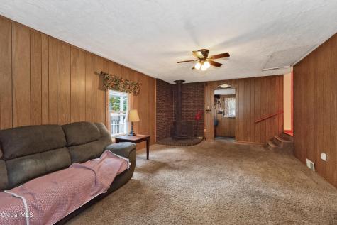 17 Richards Drive Albany NY 12205