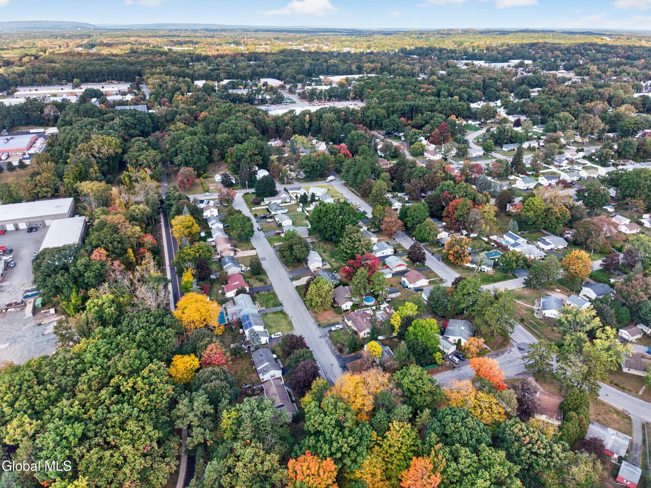 17 Richards Drive Albany NY 12205