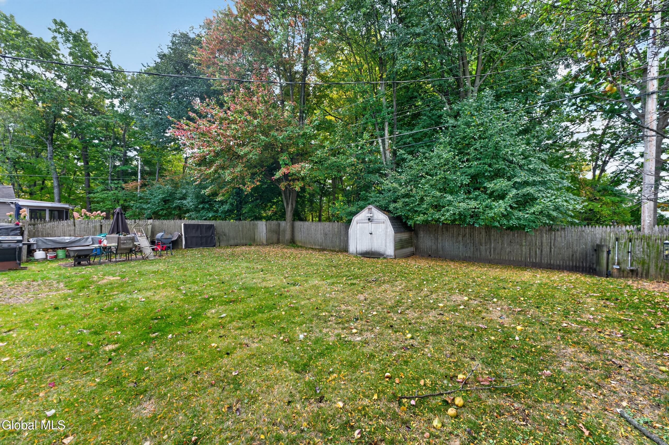 17 Richards Drive Albany NY 12205
