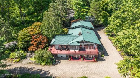 96 Van Wies Point Road Glenmont NY 12077