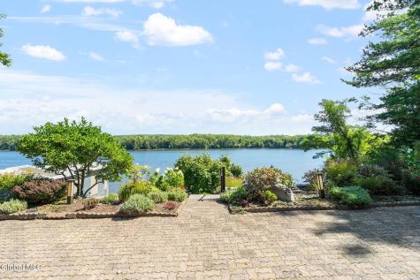 96 Van Wies Point Road Glenmont NY 12077