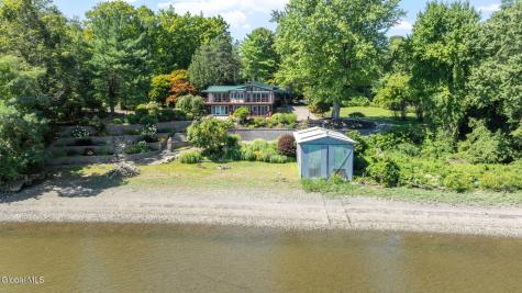 96 Van Wies Point Road Glenmont NY 12077