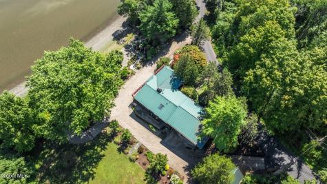 96 Van Wies Point Road Glenmont NY 12077