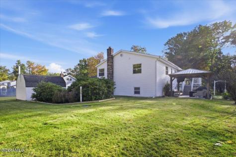 32 Van Tassell Lane Ballston Spa NY 12020