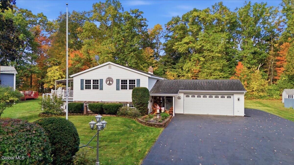 32 Van Tassell Lane Ballston Spa NY 12020