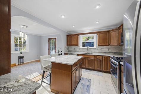 32 Van Tassell Lane Ballston Spa NY 12020