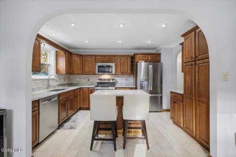 32 Van Tassell Lane Ballston Spa NY 12020