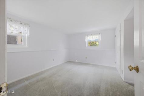 32 Van Tassell Lane Ballston Spa NY 12020