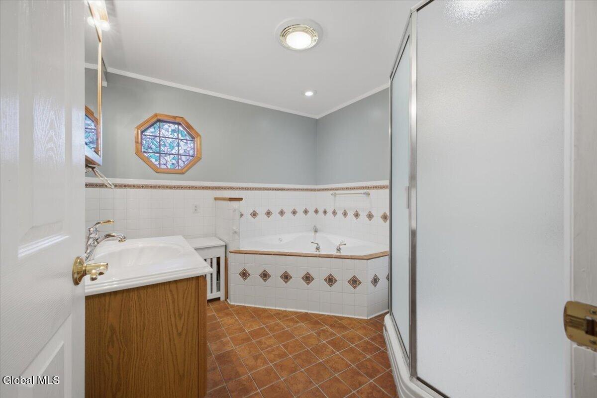32 Van Tassell Lane Ballston Spa NY 12020