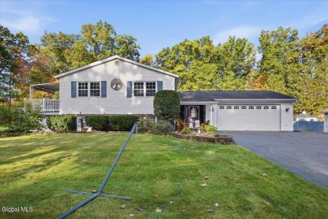 32 Van Tassell Lane Ballston Spa NY 12020