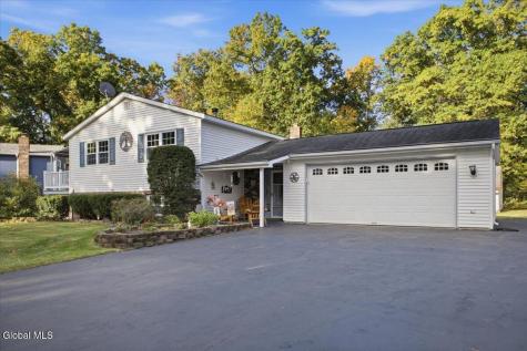 32 Van Tassell Lane Ballston Spa NY 12020