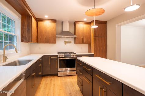 51 Bender Lane Delmar NY 12054