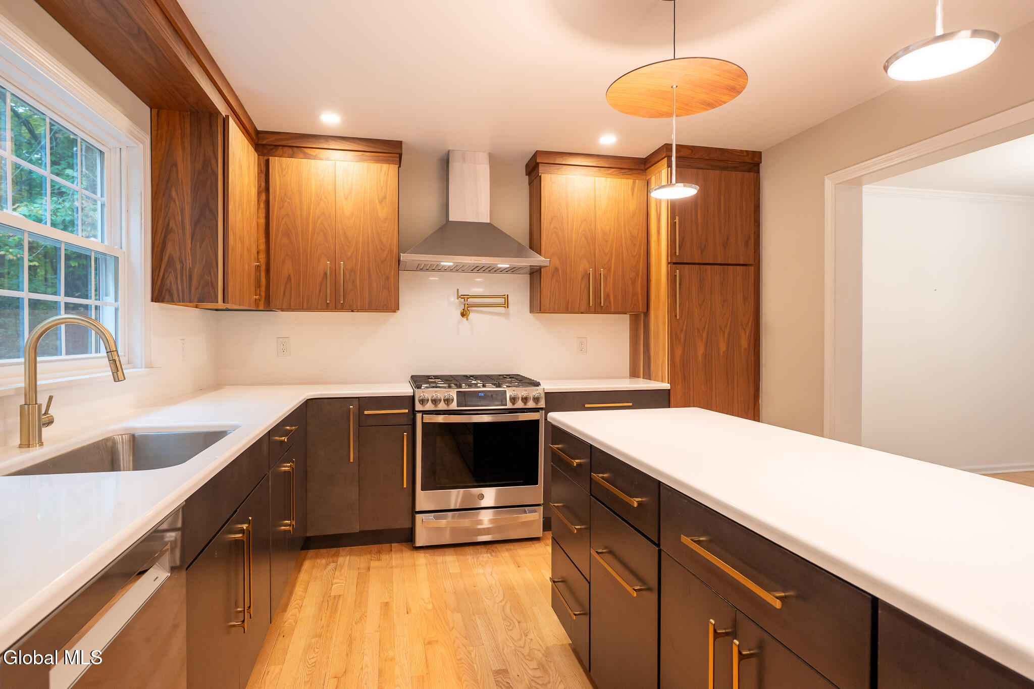 51 Bender Lane Delmar NY 12054