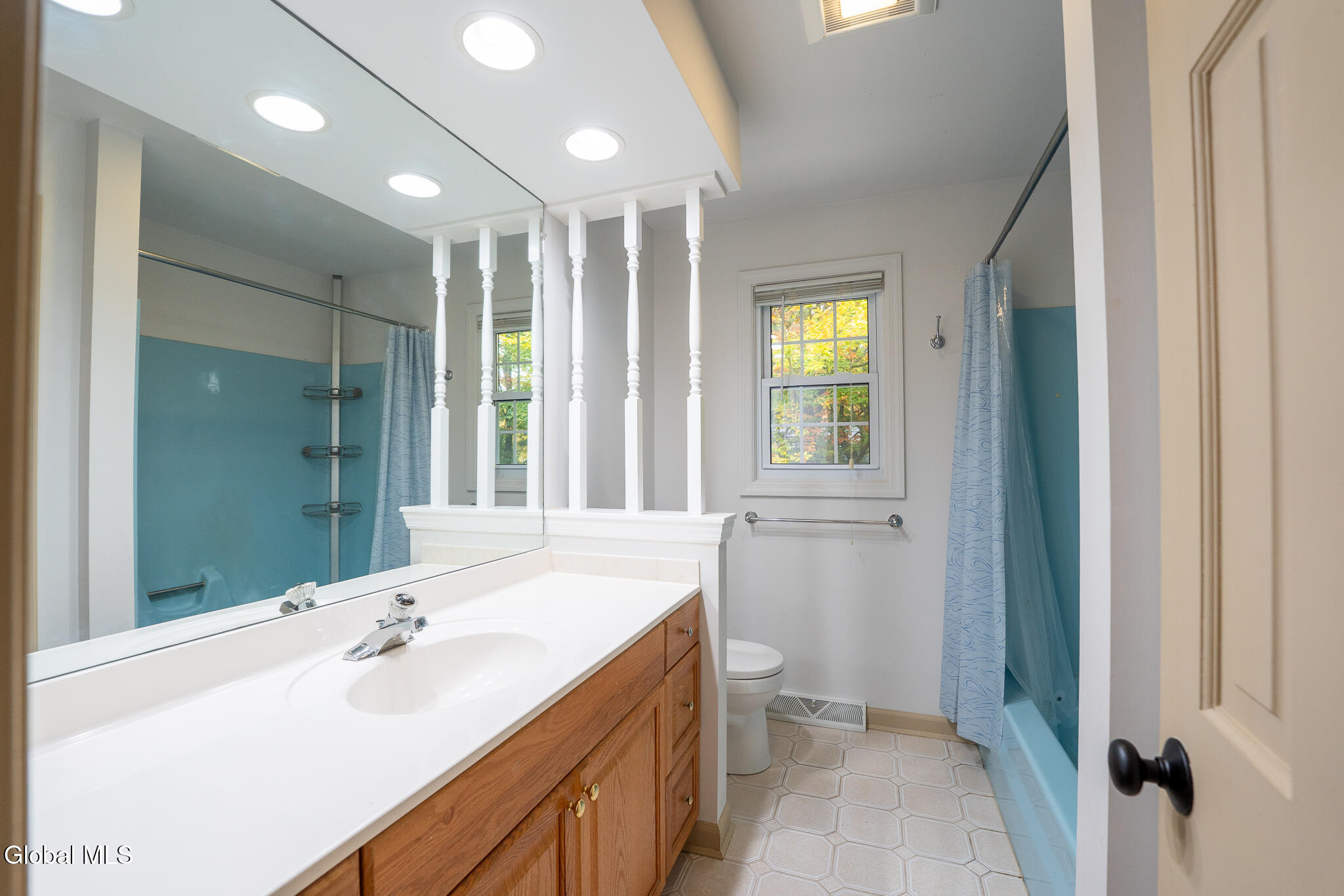 51 Bender Lane Delmar NY 12054