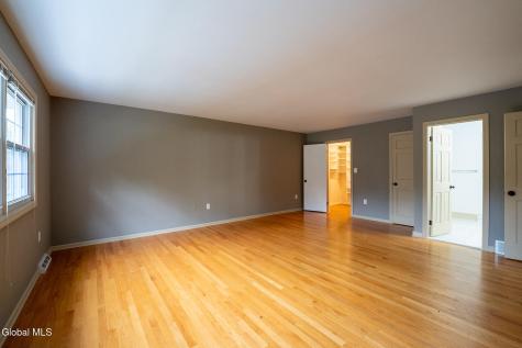 51 Bender Lane Delmar NY 12054