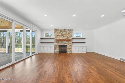 10 Mapleton Court Clifton Park NY 12065