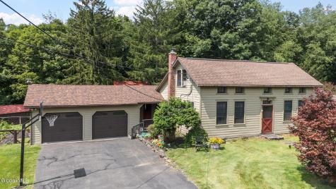 33 County Road 401 Greenville NY 12083