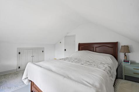 33 County Road 401 Greenville NY 12083