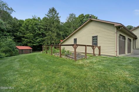 33 County Road 401 Greenville NY 12083