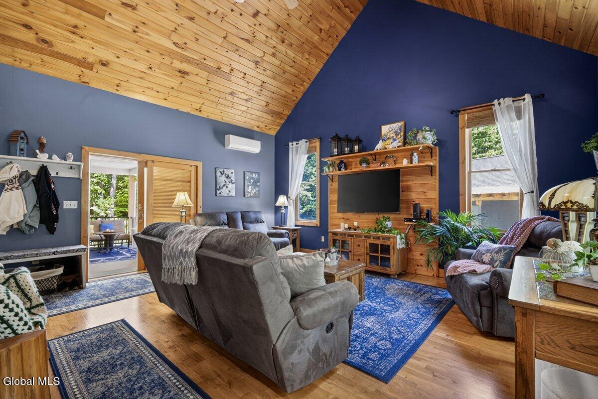 8 Hemlock Drive Schroon Lake NY 12870