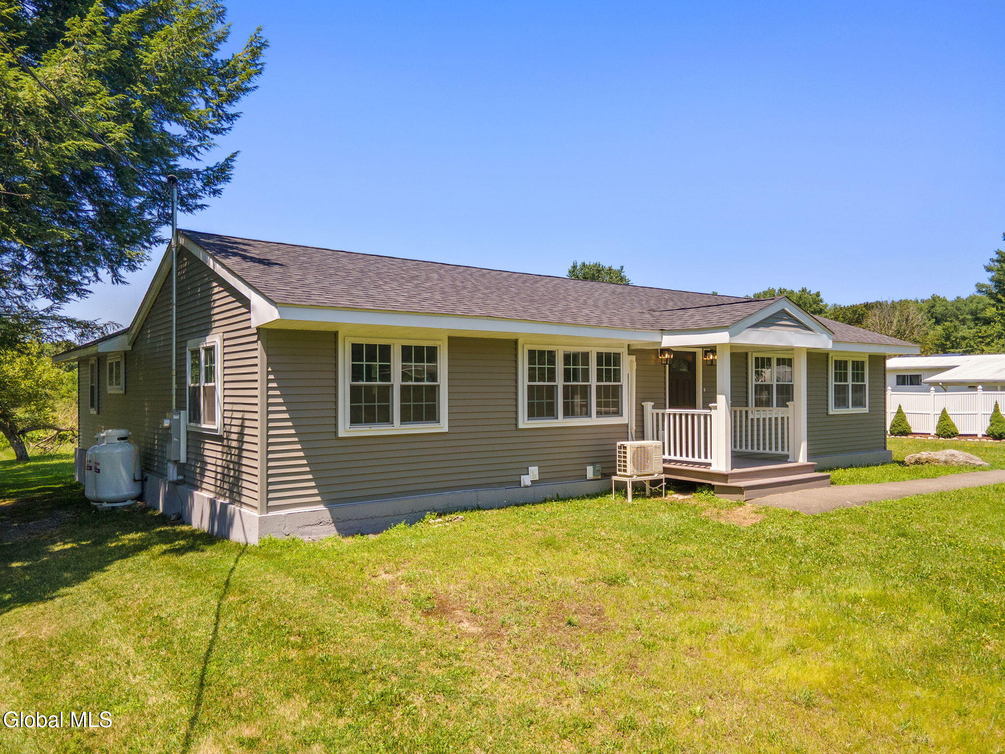 17 Walter Road Troy NY 12180