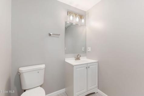17 Walter Road Troy NY 12180