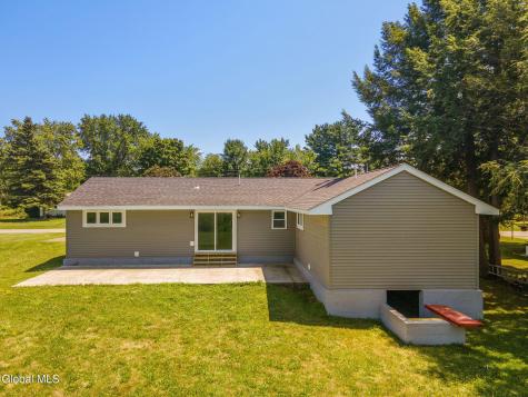 17 Walter Road Troy NY 12180