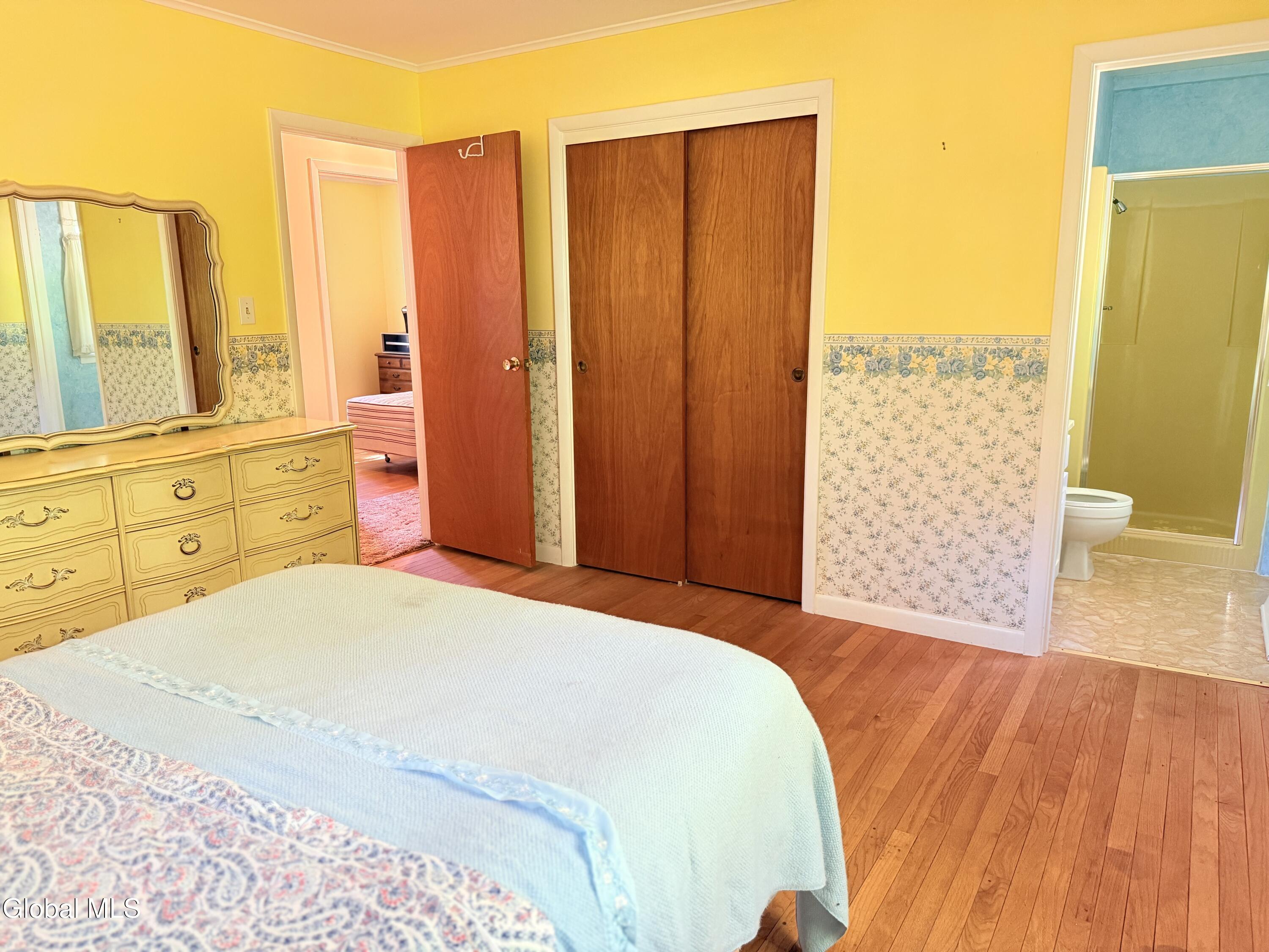 8 Sherwood Drive Queensbury NY 12804