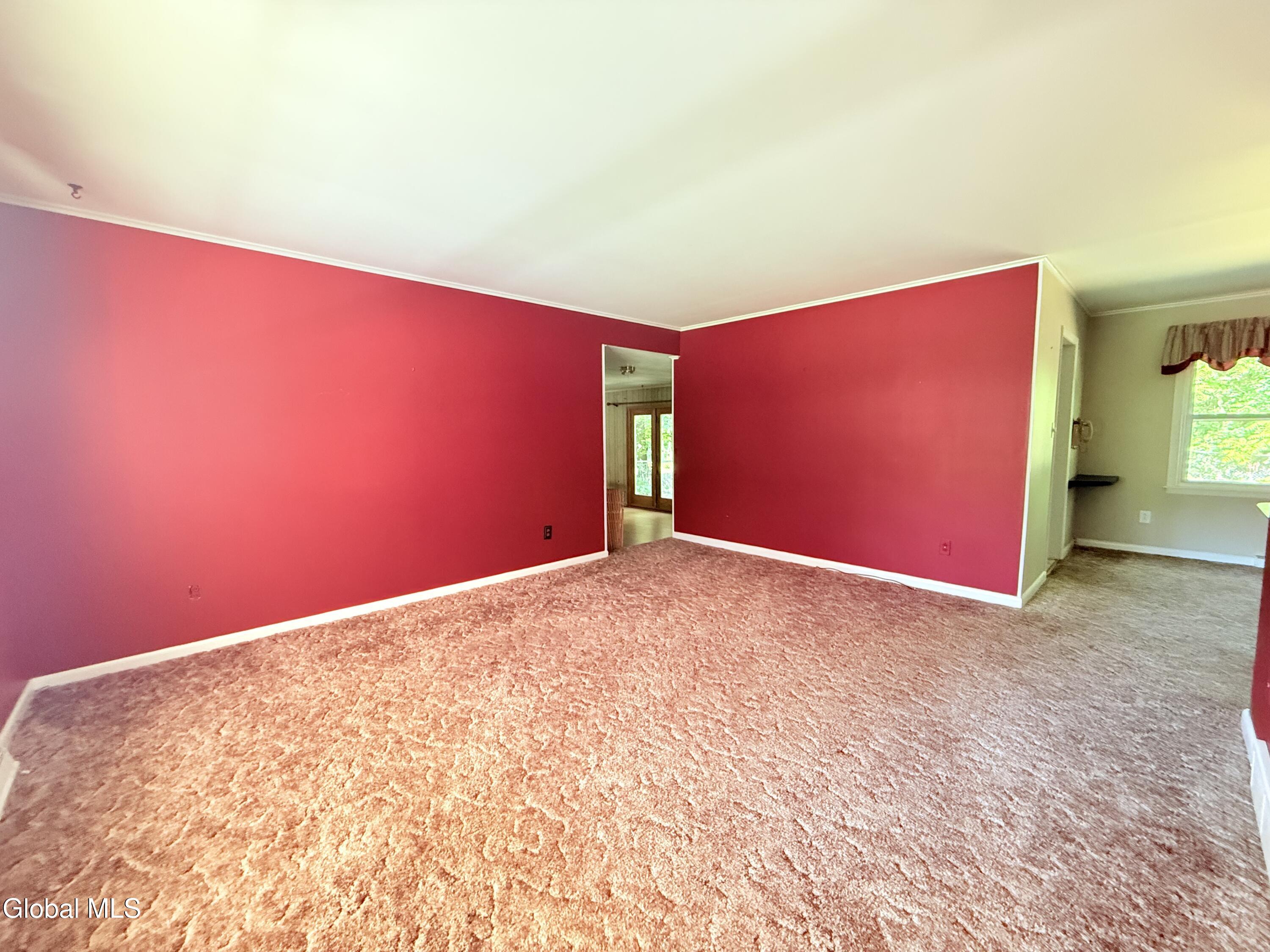 8 Sherwood Drive Queensbury NY 12804