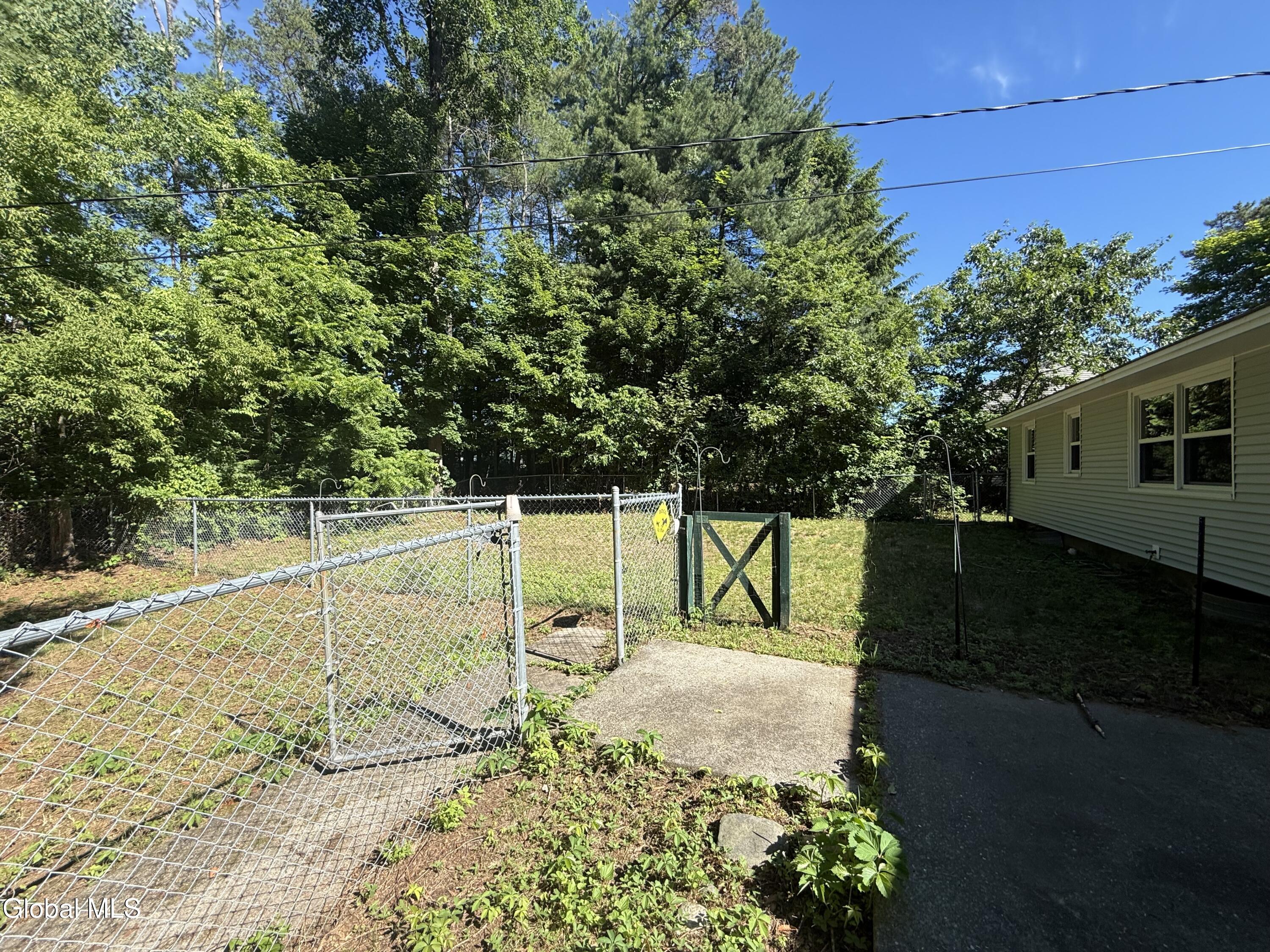 8 Sherwood Drive Queensbury NY 12804