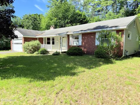 8 Sherwood Drive Queensbury NY 12804