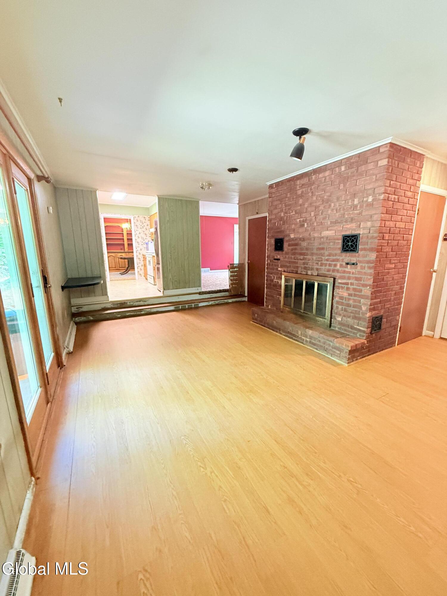 8 Sherwood Drive Queensbury NY 12804