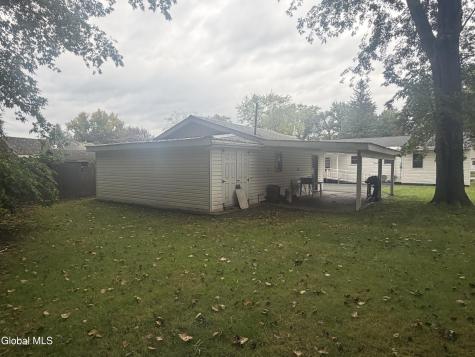 15 Mary Hadge Drive Schenectady NY 12309