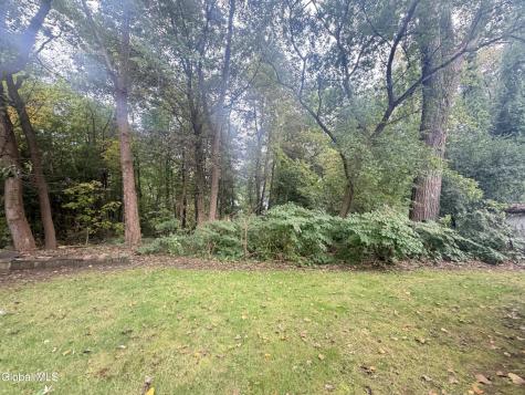 15 Mary Hadge Drive Schenectady NY 12309