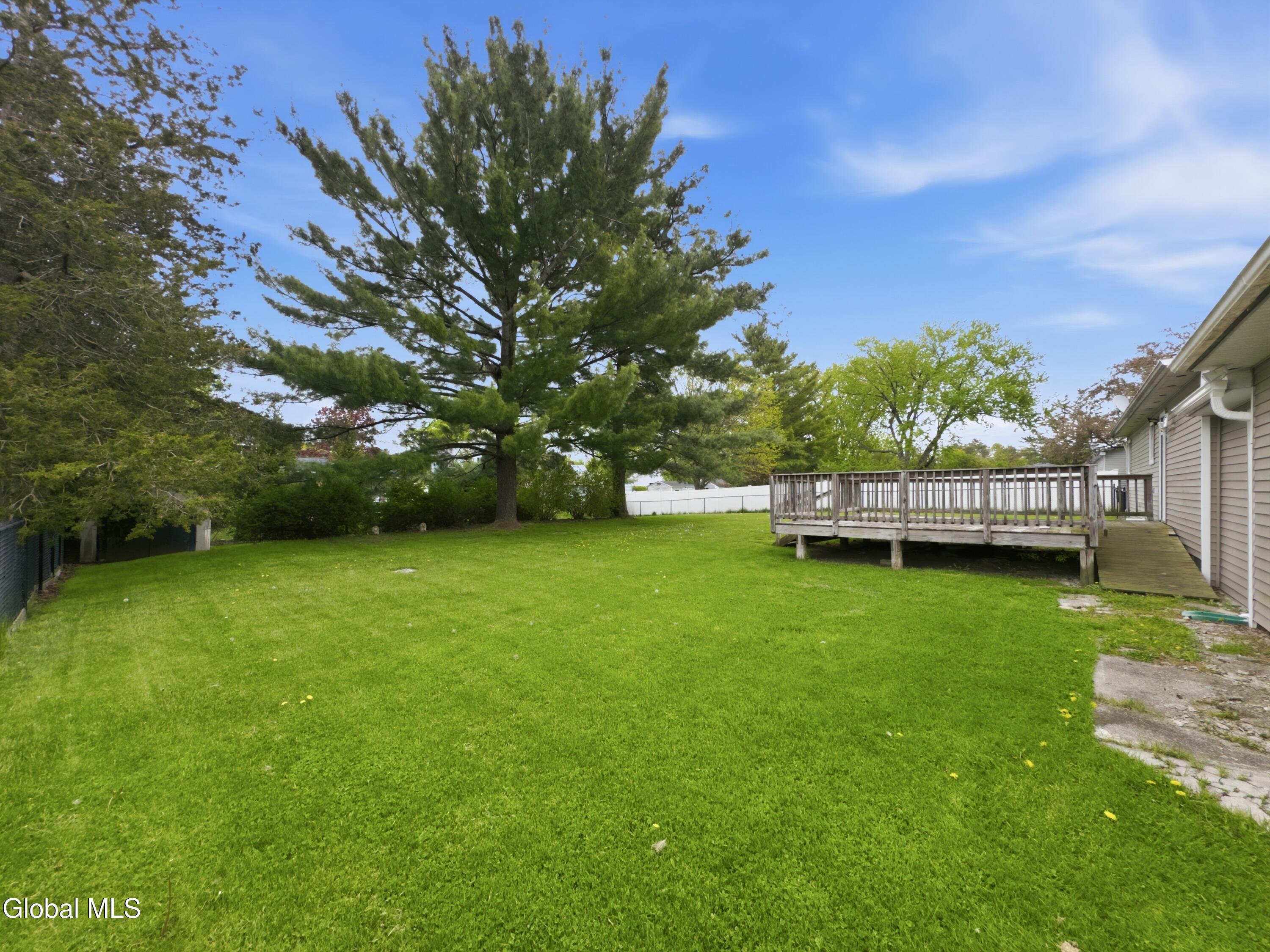 4 Earl Lynn Court Cohoes NY 12047