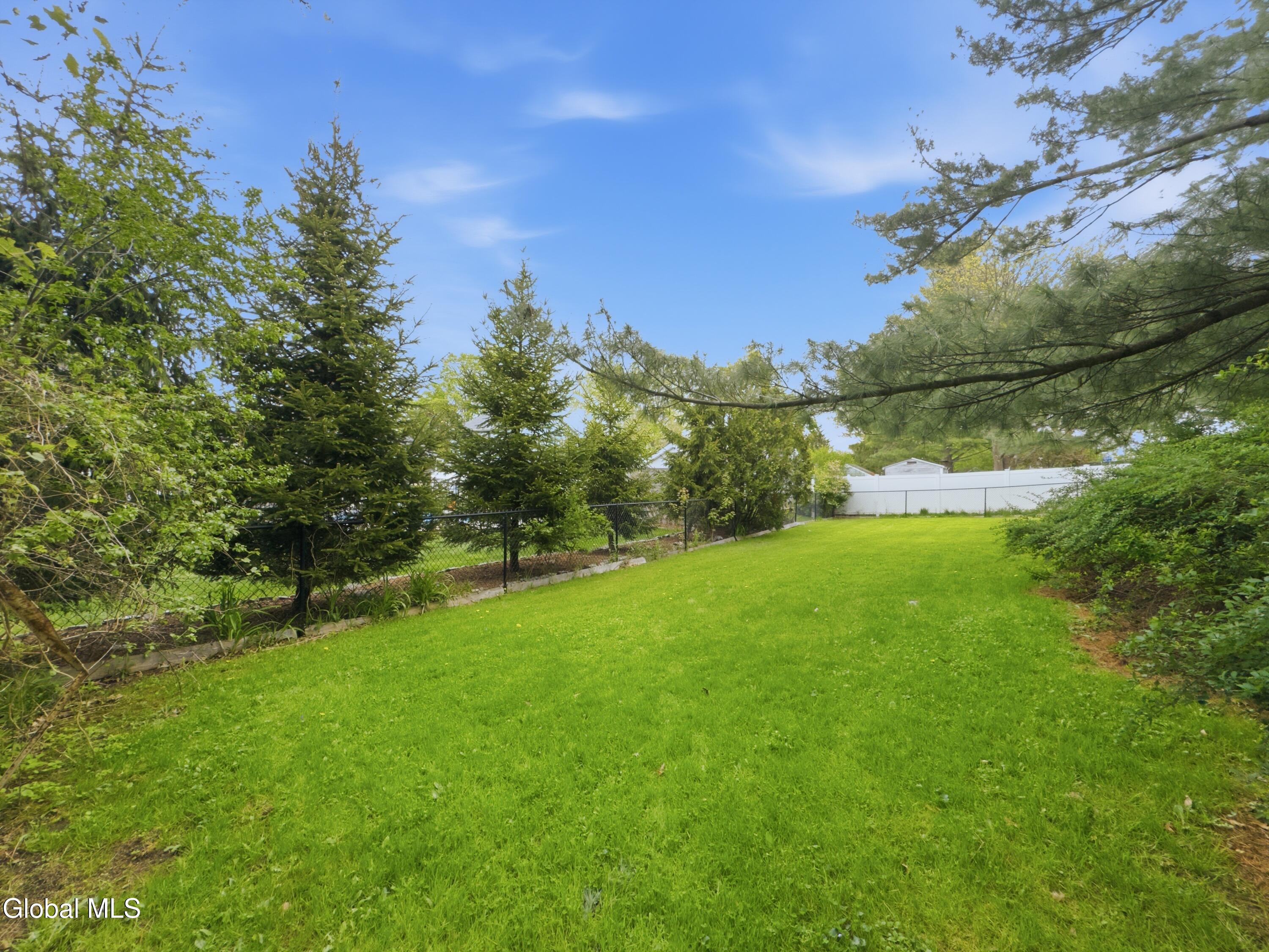 4 Earl Lynn Court Cohoes NY 12047